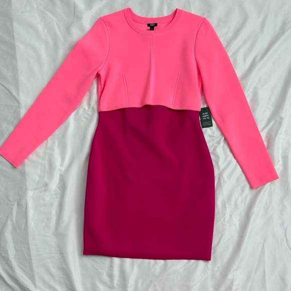 Express Body Contour Dress - Picture 5 of 6